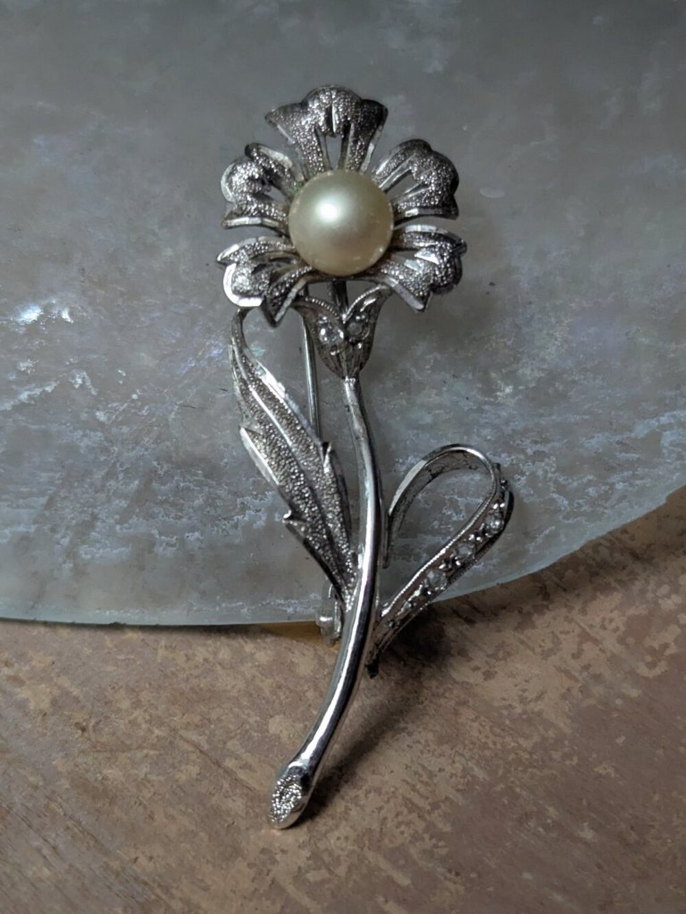 Elegant Silver Tone Metal and Faux Pearl Vintage Flower Brooch Pin - Estate